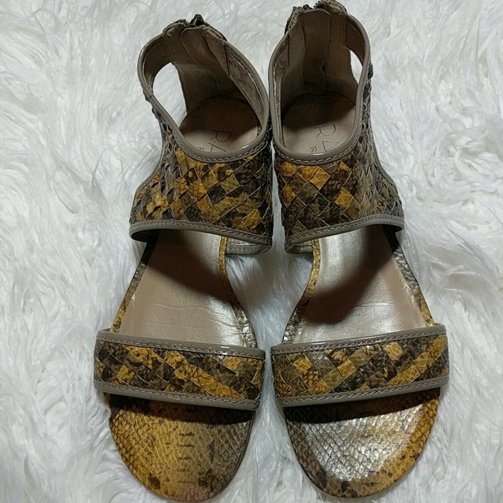 RACHEL Rachelle Roy Sandals sz 8.5